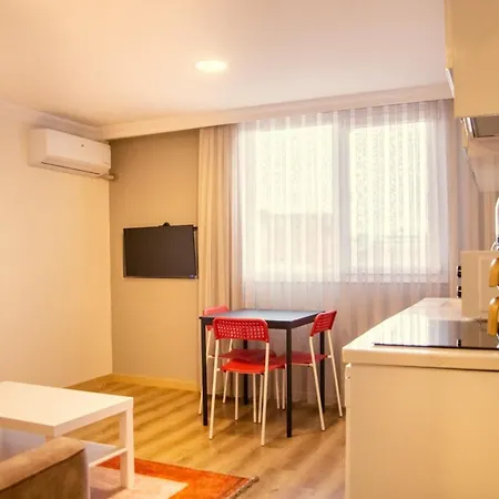 Centrally Located Flat Near Kulturpark * İzmir