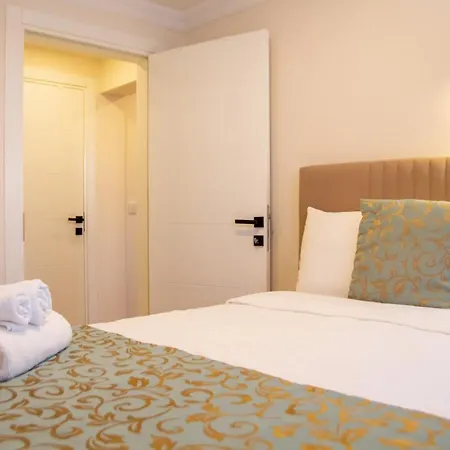 Centrally Located Flat Near Kulturpark *